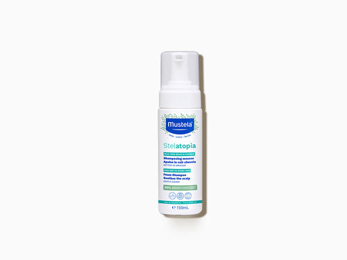 Bote de shampoo en espuma de 150 ml de Mustela con el 99% de ingredientes de origen vegetal - Mustela España - 1