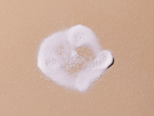 El spray Cambio de pañal Mustela permite usar crema sin tocar la zona irritada del pañal con las manos. slider - Mustela España - 4