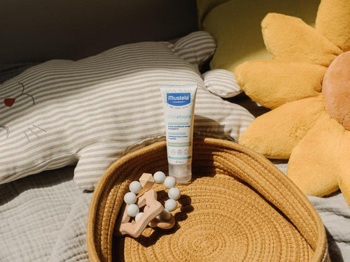 tubo de crema emoliente cara 40ml con destillado de girasol Bio - Mustela España - 3