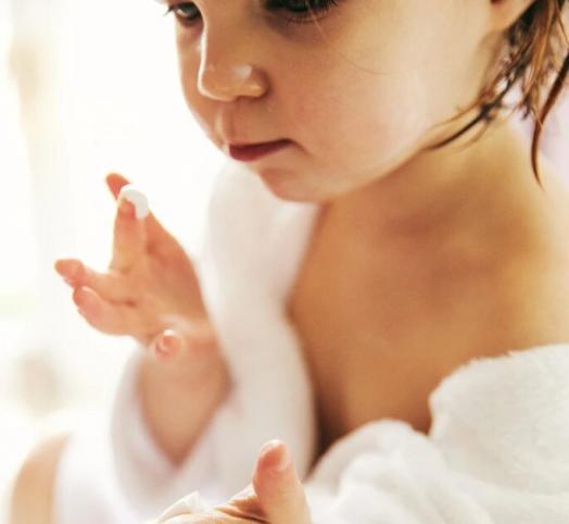 Leche corporal Hydra Bebé – Leche hidratante para bebé - Mustela