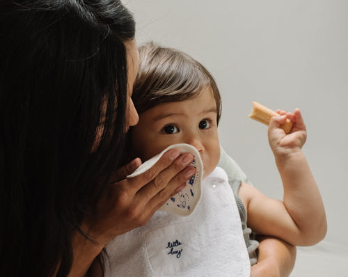 Descubre nuestros consejos para no generar residuos en el baño y proteger el planeta ahorrando agua... ¡y dinero! © Mustela - Mustela España - 1