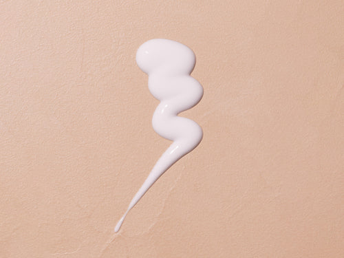 Le leche nutritiva de Mustela hidrata de forma duradera gracias a su rica textura. slider - Mustela España - 4